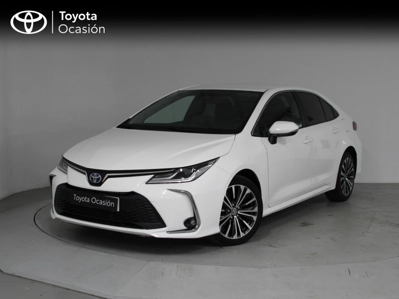 Toyota Corolla Sedán 140H STYLE