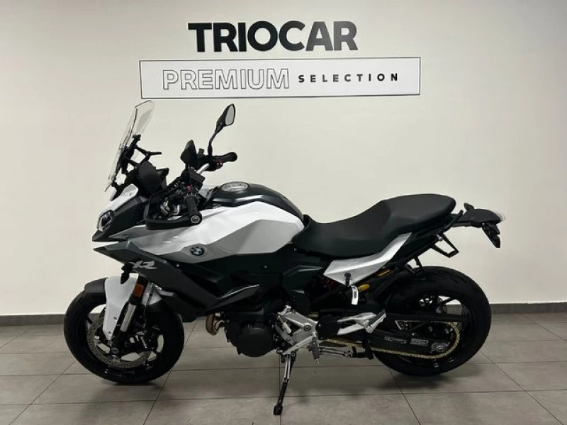 BMW F900 XR 
