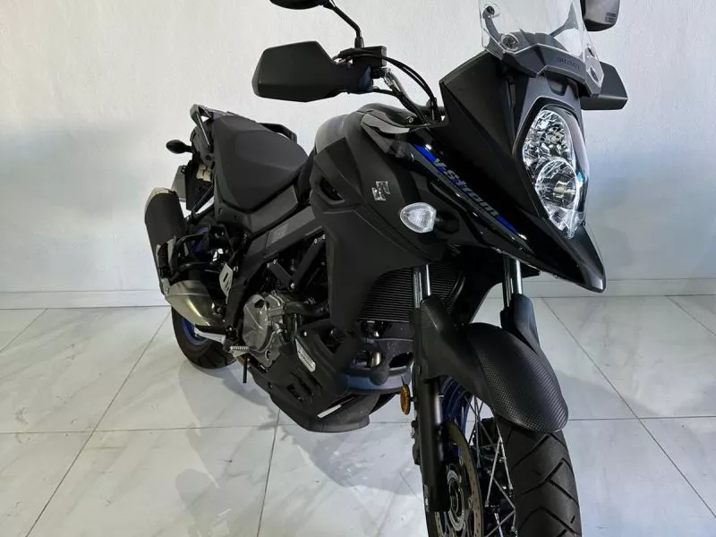 Suzuki V-Strom 650 XT Suzuki V-Strom 650 XT