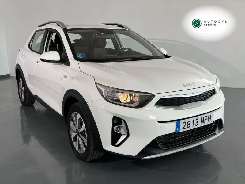 Kia Stonic 1.0 T-GDi 74kW (100CV) MHEV MT Concept Kia Stonic 1.0 T-GDi 74kW (100CV) MHEV MT Concept
