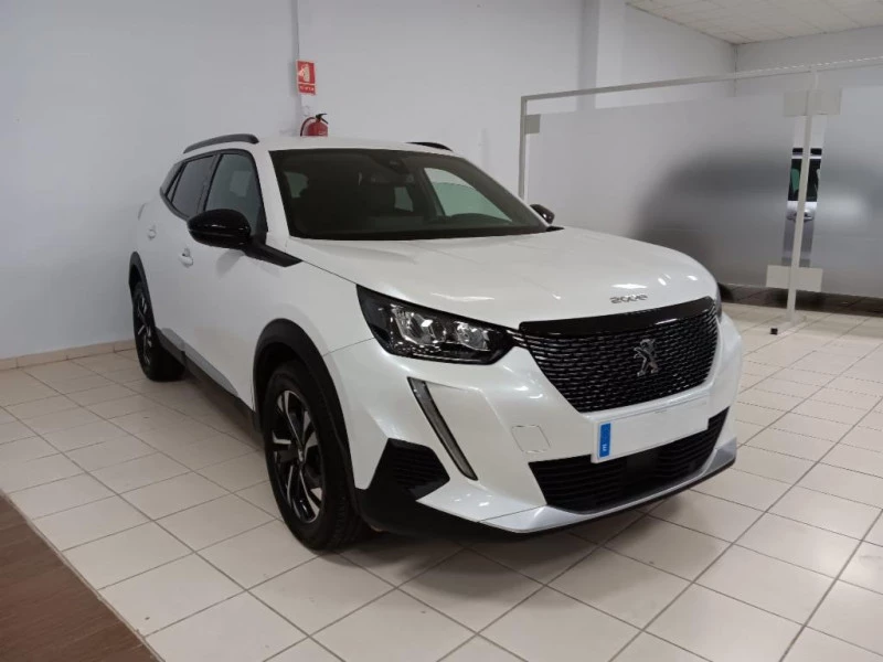 Peugeot 2008 1.5 BLUEHDI 130 S&S ALLURE AUTO 5P