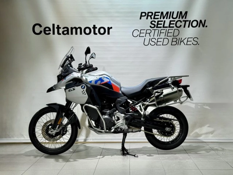 BMW F 900 GS BMW F 900 GS