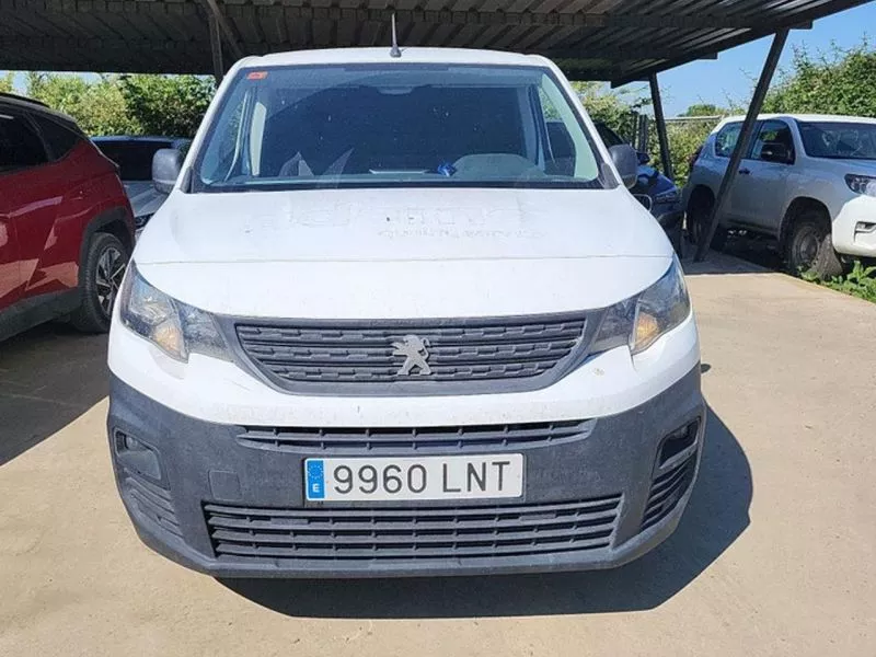 Peugeot Partner Pro Standard 600kg BlueHDi 73kW Peugeot Partner Pro Standard 600kg BlueHDi 73kW