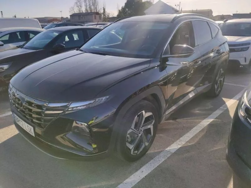 Hyundai Tucson 1.6 TGDI PHEV 195kW Maxx Auto 4X4 Hyundai Tucson 1.6 TGDI PHEV 195kW Maxx Auto 4X4
