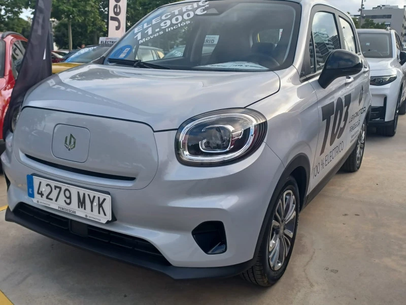 Leapmotor T03 T03 BEV 37.3kWh Design Auto Leapmotor T03 T03 BEV 37.3kWh Design Auto