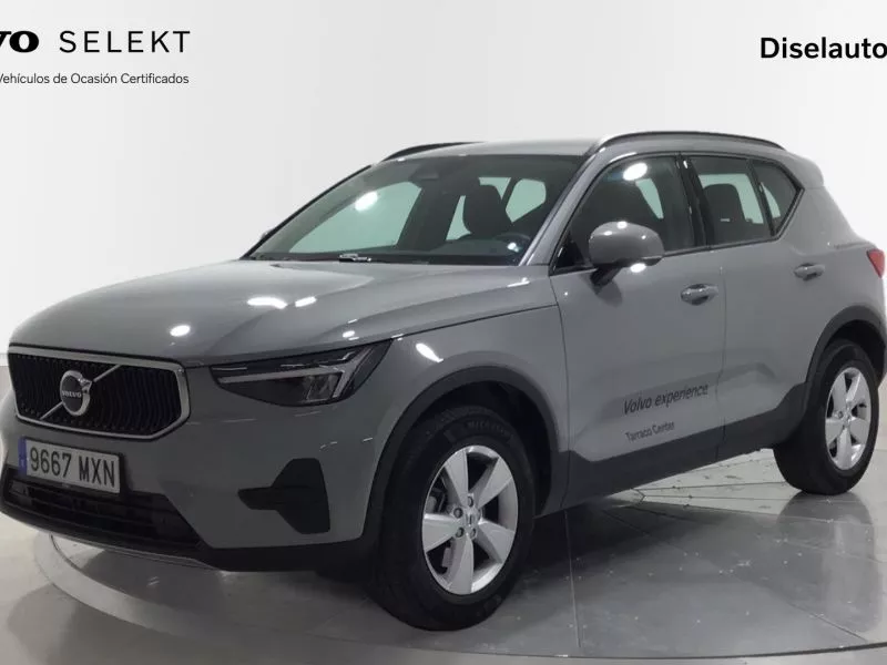 Volvo XC40 2.0 B3 G Essential Auto Volvo XC40 2.0 B3 G Essential Auto