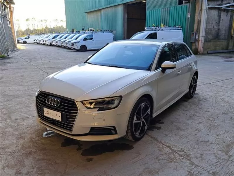Audi A3 Sportback 40 e-tron 150kW S tronic Audi A3 Sportback 40 e-tron 150kW S tronic
