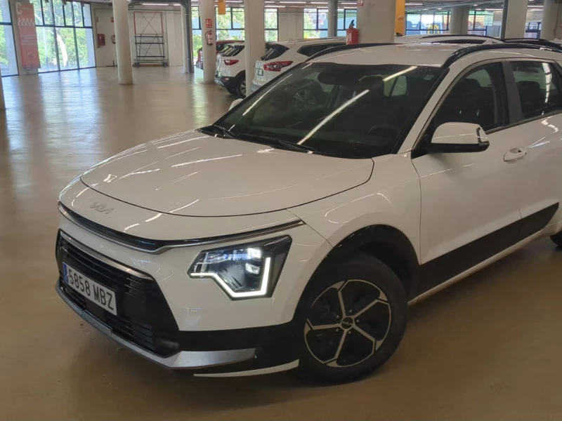 Kia Niro 1.6 GDi HEV 104kW (141CV) Drive