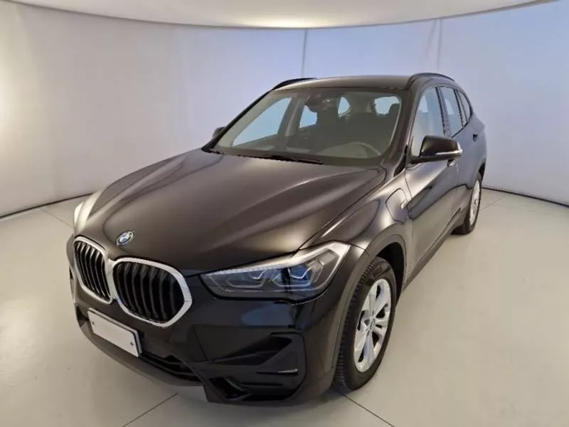 BMW X1 xDrive25e BMW X1 xDrive25e