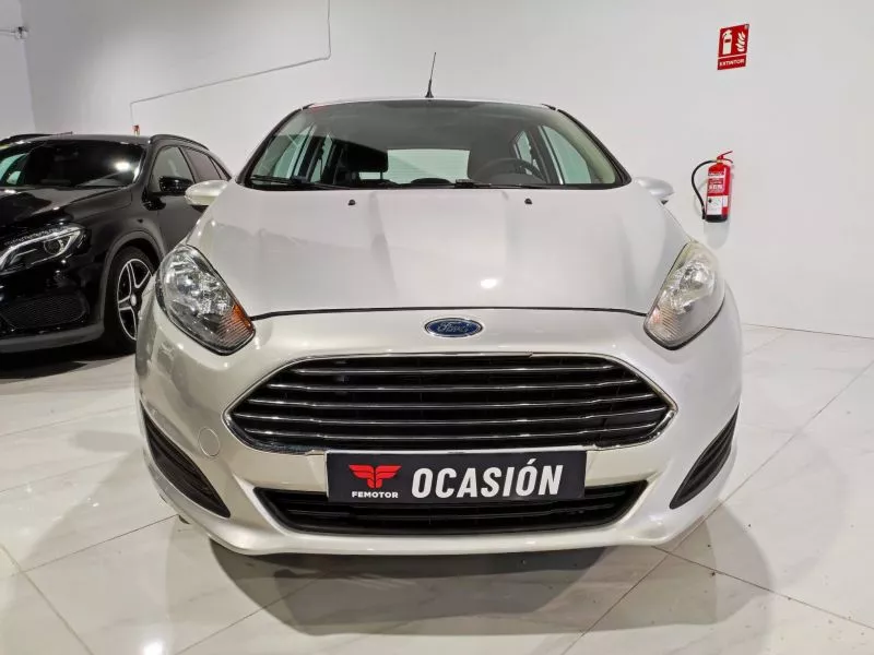 Ford Fiesta 1.25 Duratec 82cv Trend 5p Ford Fiesta 1.25 Duratec 82cv Trend 5p