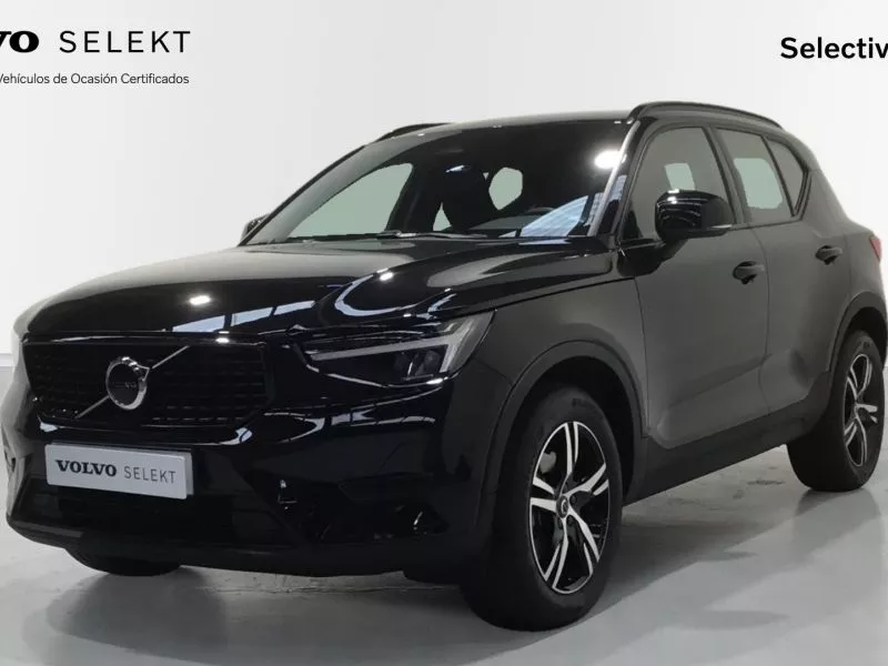 Volvo XC40 XC40 Plus, B3 Mild Hybrid, Gasolina, Dark