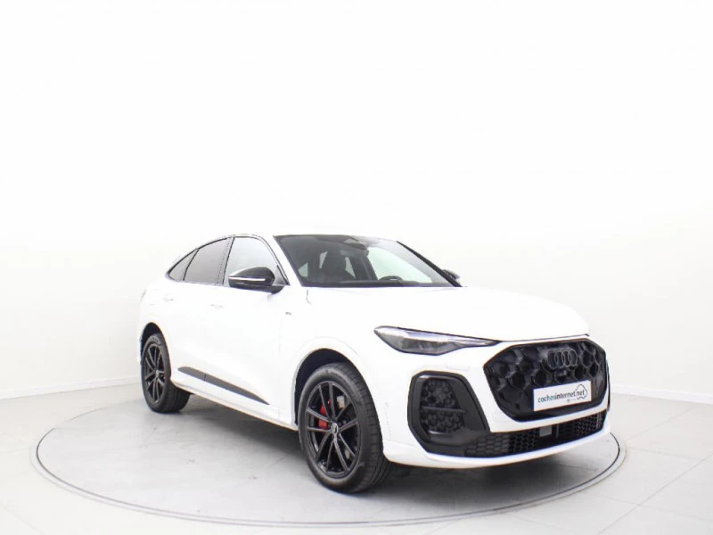 Audi Q5 2.0 E-HYBRID 220KW BLACK LINE S TR QUAT 299 5P