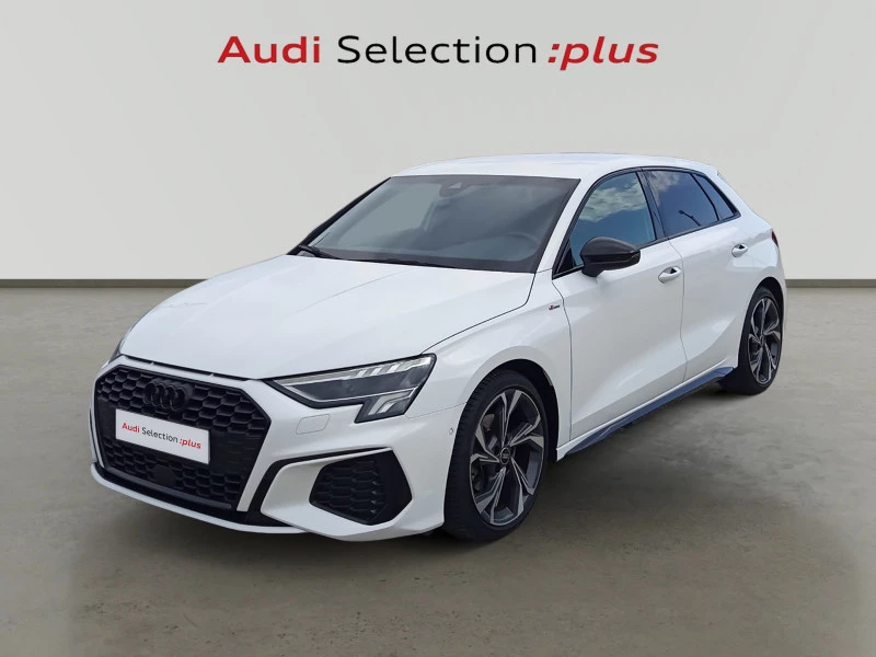 Audi A3 Sportback Black line 35 TFSI 110kW S tro