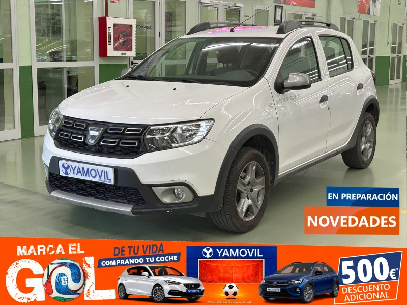 Dacia Sandero Stepway Essential TCe 66 kW (90 CV) Dacia Sandero Stepway Essential TCe 66 kW (90 CV)