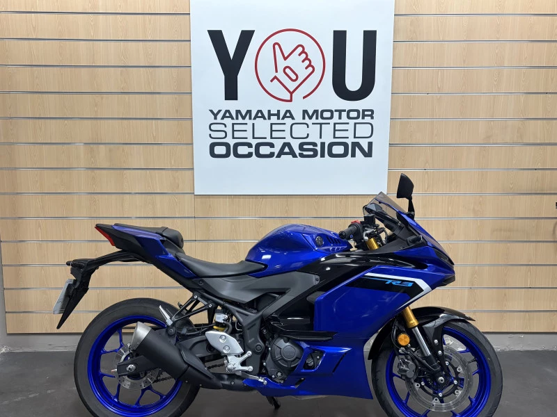 Yamaha R3  