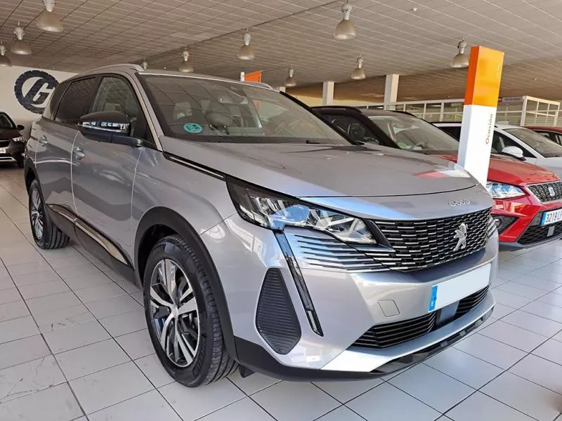 Peugeot 5008 1.2 PURETECH 96KW S&S ALLURE PACK 5P 7 Plazas Peugeot 5008 1.2 PURETECH 96KW S&S ALLURE PACK 5P 7 Plazas