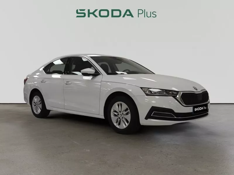 Skoda Octavia 2.0 TDI 85KW MANUAL AMBITION PLUS Skoda Octavia 2.0 TDI 85KW MANUAL AMBITION PLUS