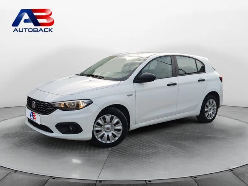 Fiat Tipo 5P 1.6 Multijet 88kW (120CV) Business Fiat Tipo 5P 1.6 Multijet 88kW (120CV) Business