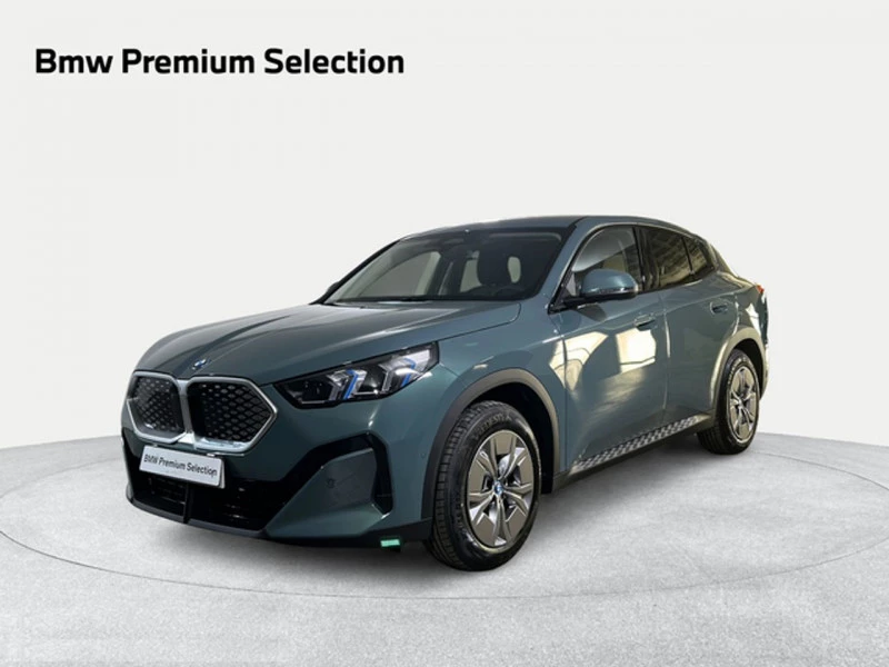 BMW iX2 xDrive30