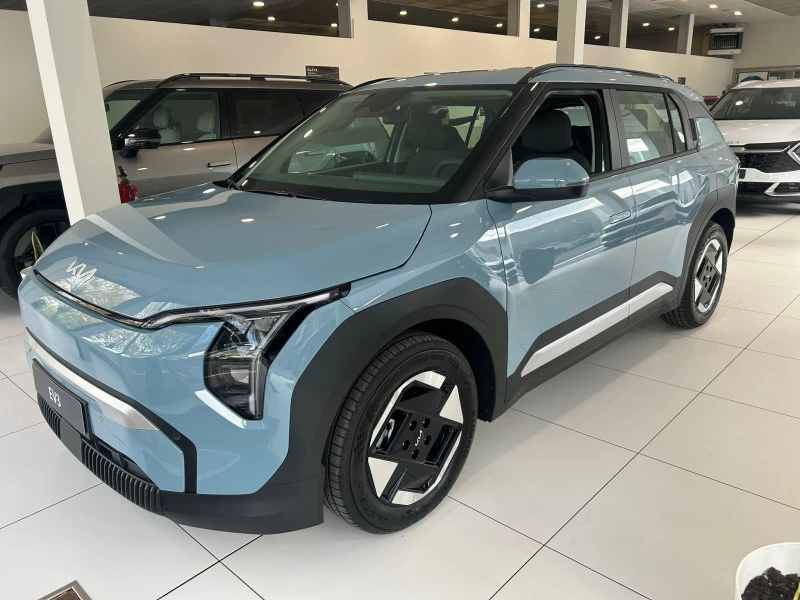 Kia EV3 Air Standard Range Kia EV3 Air Standard Range