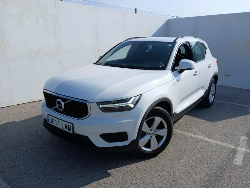 Volvo XC40 1.5 T2 Momentum Volvo XC40 1.5 T2 Momentum
