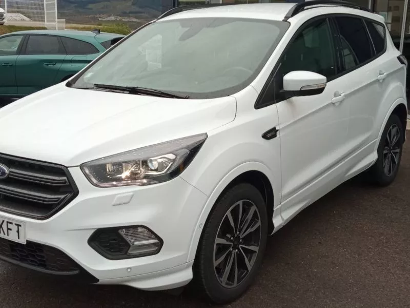 Ford Kuga 2.0 TDCi 110kW 4x2 A-S-S ST-Line Ford Kuga 2.0 TDCi 110kW 4x2 A-S-S ST-Line