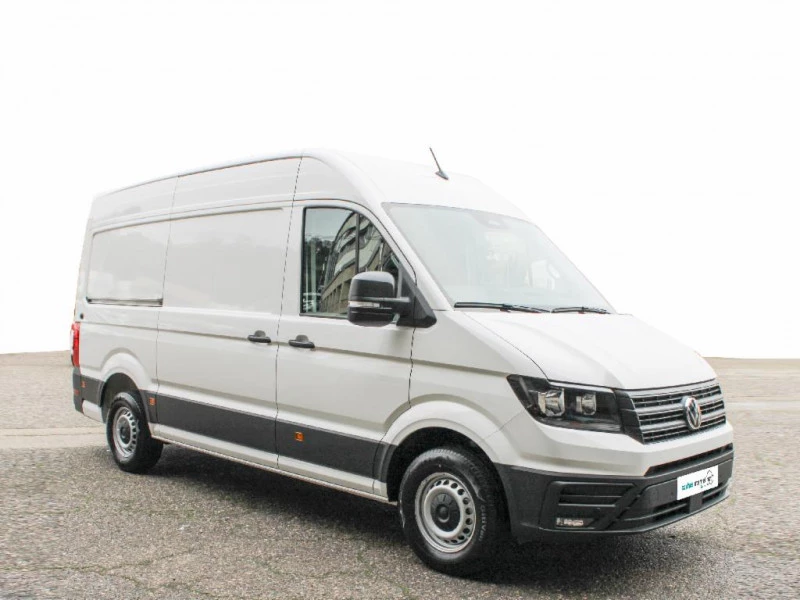 Volkswagen CRAFTER 2.0 TDI 103KW 30 MWB 140 4P Volkswagen CRAFTER 2.0 TDI 103KW 30 MWB 140 4P
