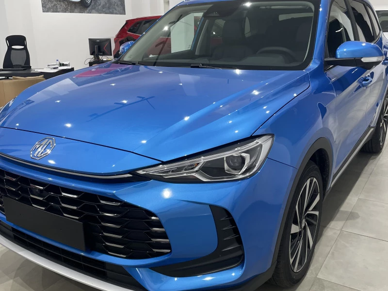 MG ZS Hybrid+ LUXURY