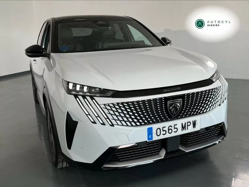 Peugeot e-3008 GT Eléctrico 157kW Peugeot e-3008 GT Eléctrico 157kW