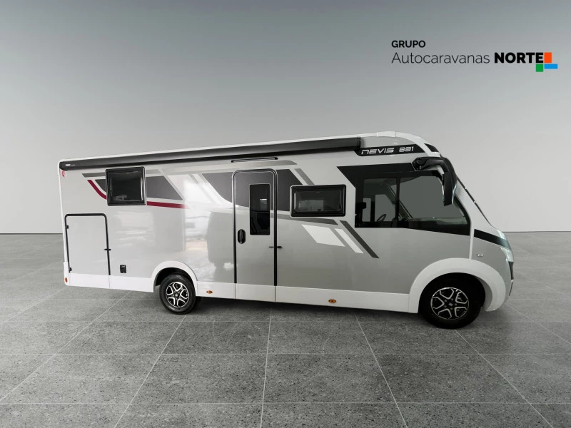 MCLOUIS NEVIS NEVIS 881