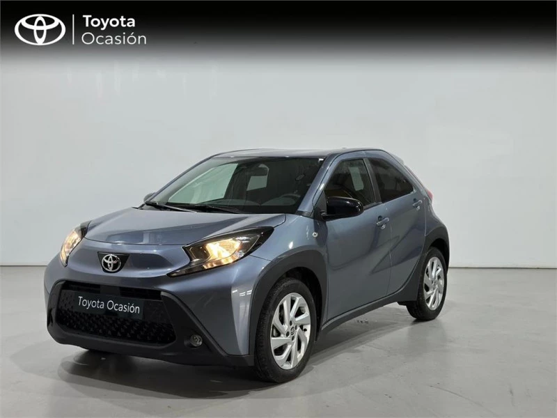 Toyota Aygo X Cross Cross Play s-CVT Toyota Aygo X Cross Cross Play s-CVT