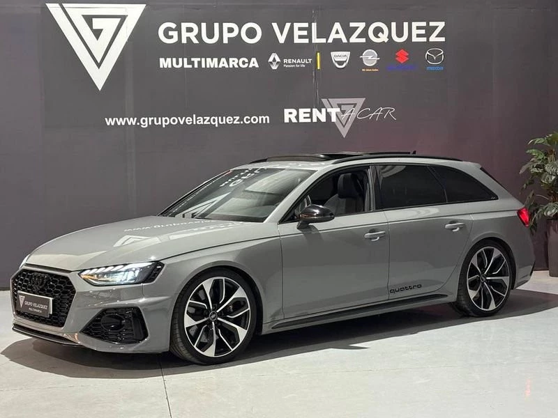 Audi A4 RS4 Avant TFSI 331kW quattro tiptronic