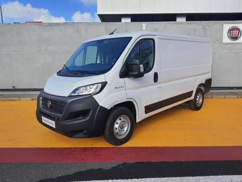 Fiat e-Ducato e-Ducato Furgón 3.500 L2 H1 47 kW Fiat e-Ducato e-Ducato Furgón 3.500 L2 H1 47 kW