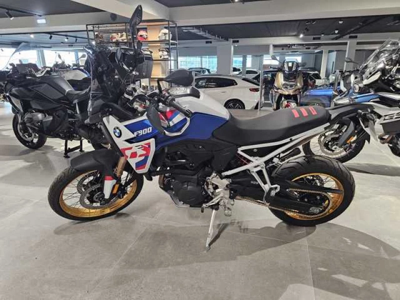 BMW F 900 GS 