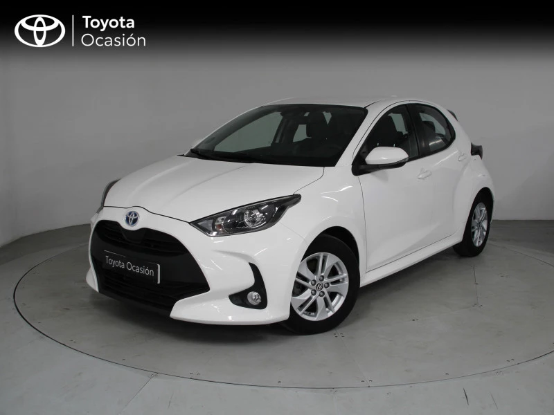 Toyota Yaris 1.5 120H Business Plus
