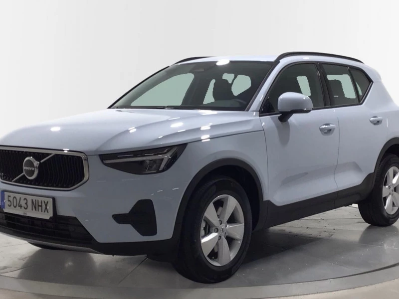 Volvo XC40 2.0 B3 G Essential Auto