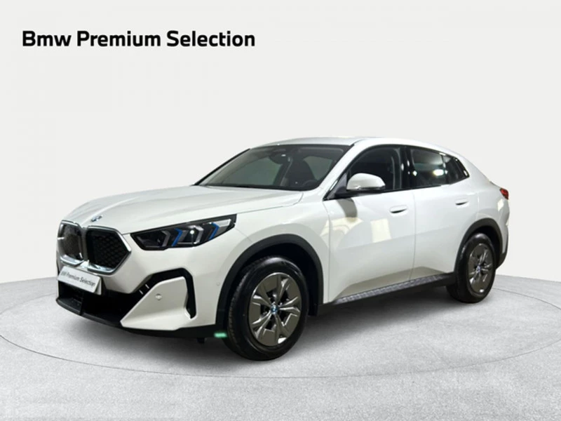 BMW iX2 xDrive30