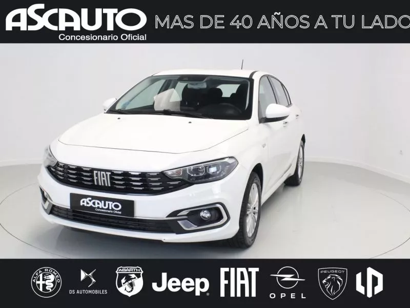 Fiat Tipo LIFE 1.0 73KW (100CV) BZ Fiat Tipo LIFE 1.0 73KW (100CV) BZ