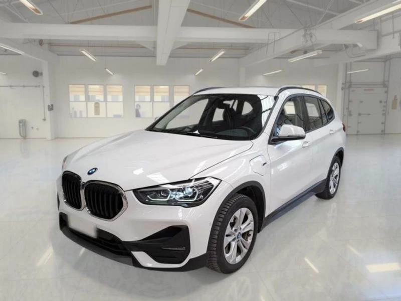 BMW X1 xDrive25e BMW X1 xDrive25e