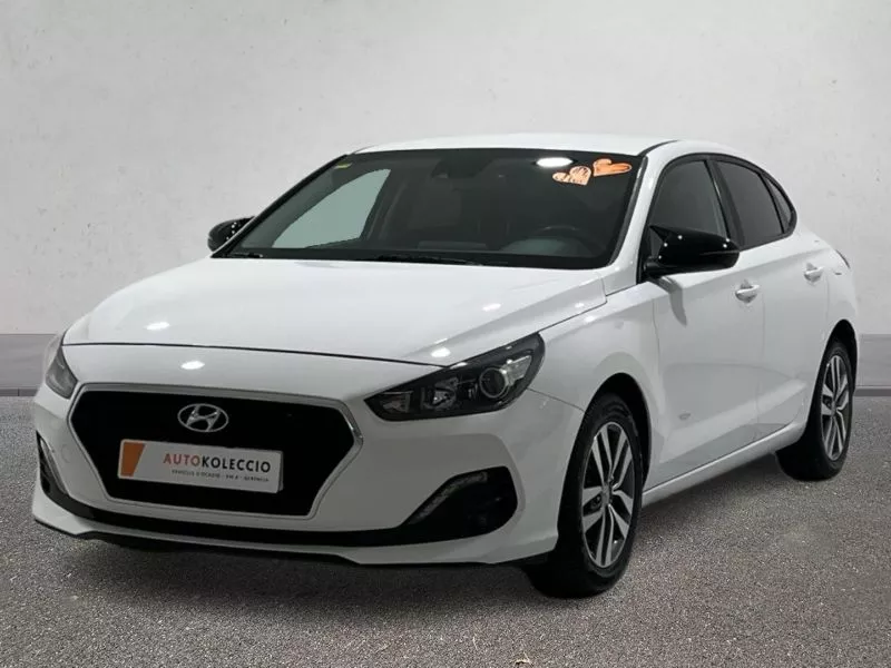 Hyundai i30 1.0 TGDI Tecno Fastback Hyundai i30 1.0 TGDI Tecno Fastback