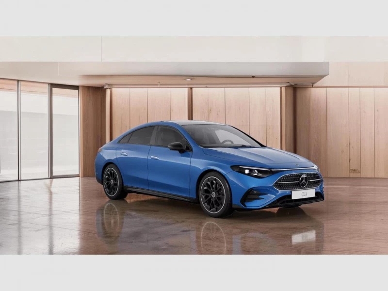 Mercedes-Benz CLA  180 con tecnologia hibrida