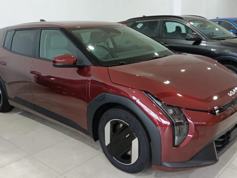 Kia EV4 BEV 81KWH 150KW EARTH LAUNCH EDIT AUTO 5P Kia EV4 BEV 81KWH 150KW EARTH LAUNCH EDIT AUTO 5P