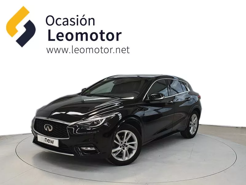 Infiniti Q30 1.5D PREMIUM Infiniti Q30 1.5D PREMIUM