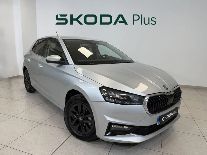 Skoda Fabia 1.0 TSI Selection 70 kW (95 CV) Skoda Fabia 1.0 TSI Selection 70 kW (95 CV)