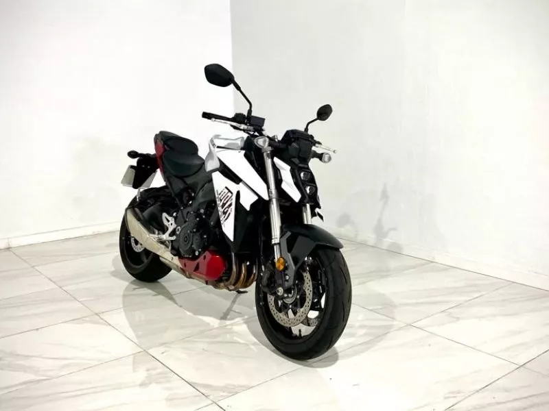 Suzuki GSX S950 Suzuki GSX S950