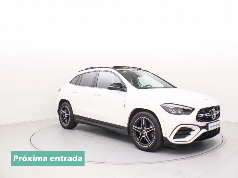 Mercedes-Benz GLA 2.0 GLA 200 D DCT 150 5P Mercedes-Benz GLA 2.0 GLA 200 D DCT 150 5P