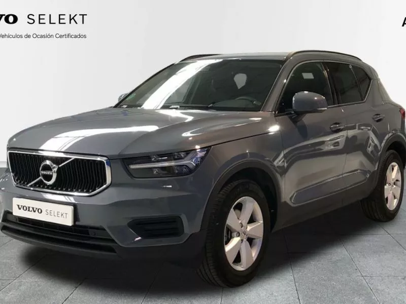 Volvo XC40 1.5 T2 MOMENTUM CORE 5P