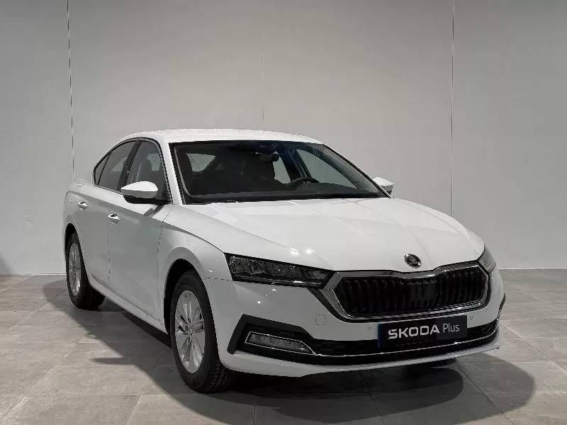 Skoda Octavia 1.0 TSI 81KW DSG MHEV AMBITION PLUS Skoda Octavia 1.0 TSI 81KW DSG MHEV AMBITION PLUS