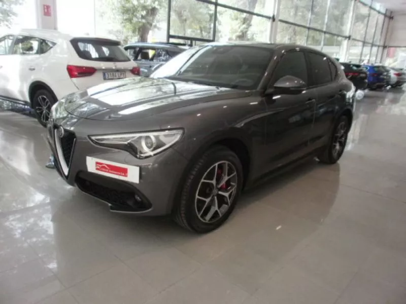 Alfa Romeo Stelvio 2.2 Diésel 154kW (210CV) Executive Q4 Alfa Romeo Stelvio 2.2 Diésel 154kW (210CV) Executive Q4