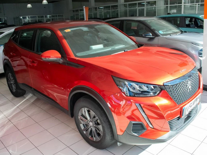 Peugeot 2008 1.2 PURETECH 100 S&S ACTIVE PACK 5P Peugeot 2008 1.2 PURETECH 100 S&S ACTIVE PACK 5P